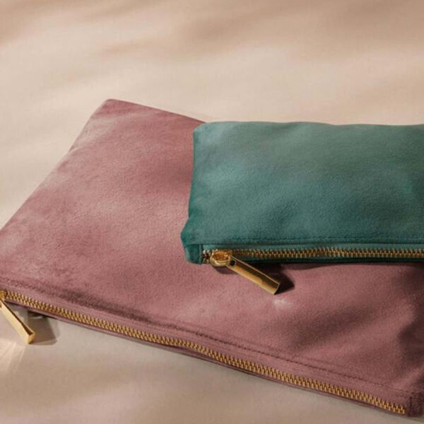 VELVET ACCESSORY POUCH Thumbnail
