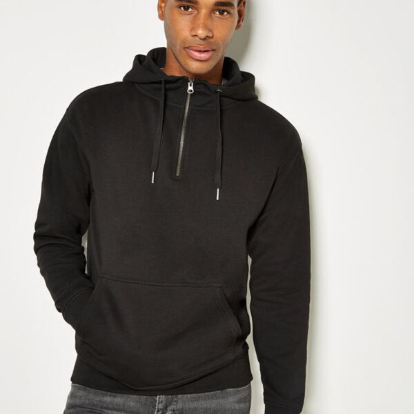 REGULAR FIT 1/4 ZIP HOODIE Thumbnail