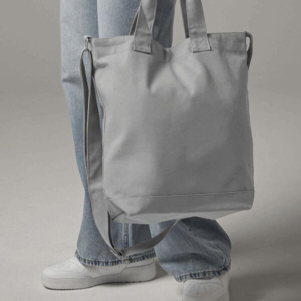 CANVAS DAY BAG Thumbnail