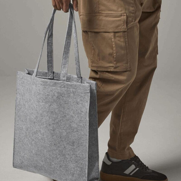 FELT TOTE BAG Thumbnail
