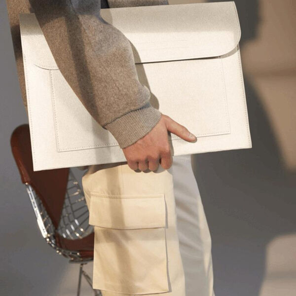 FELT LAPTOP/DOCUMENT SLIP Thumbnail