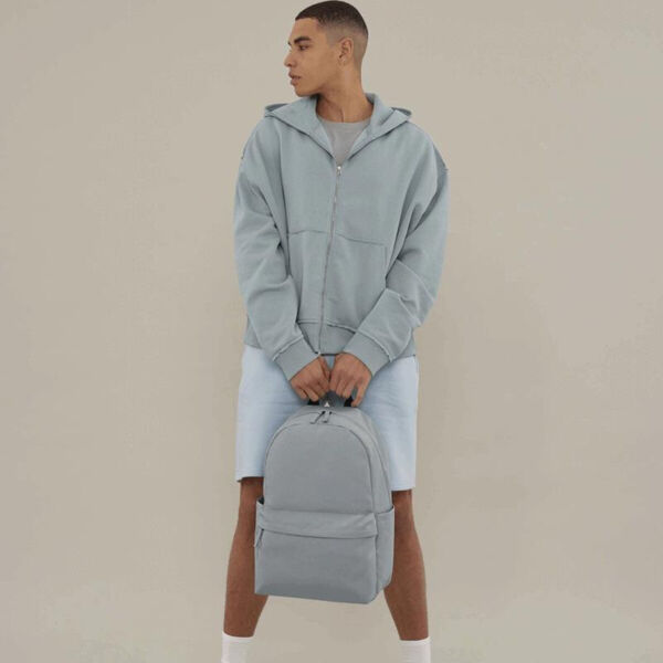 PREMIUM RECYCLED BACKPACK Thumbnail