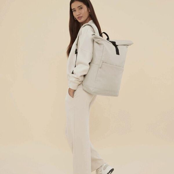 PREMIUM ROLL TOP BACKPACK Thumbnail