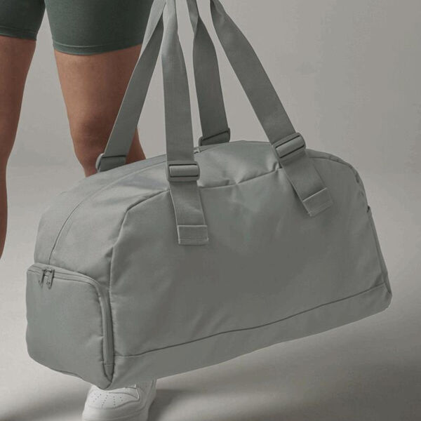 RECYCLED ESSENTIALS HOLDALL Thumbnail