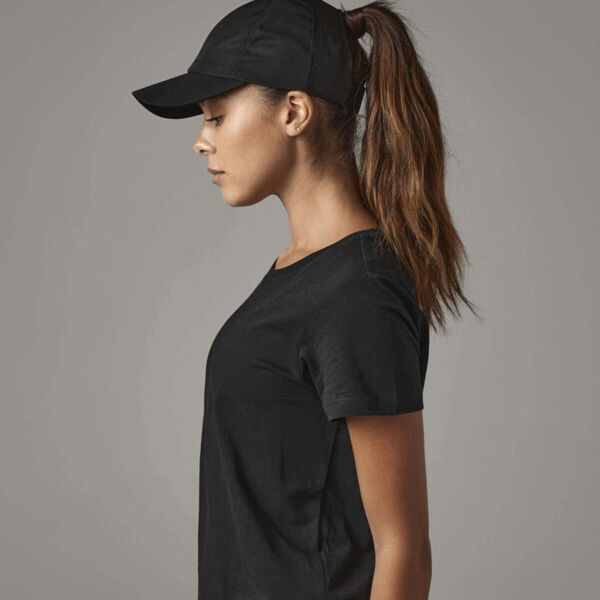 PERFORMANCE PONYTAIL CAP Thumbnail